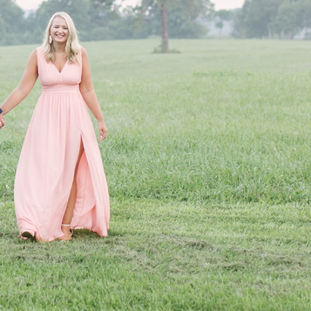 Lulu’s long pink dress - Picture 4 of 4